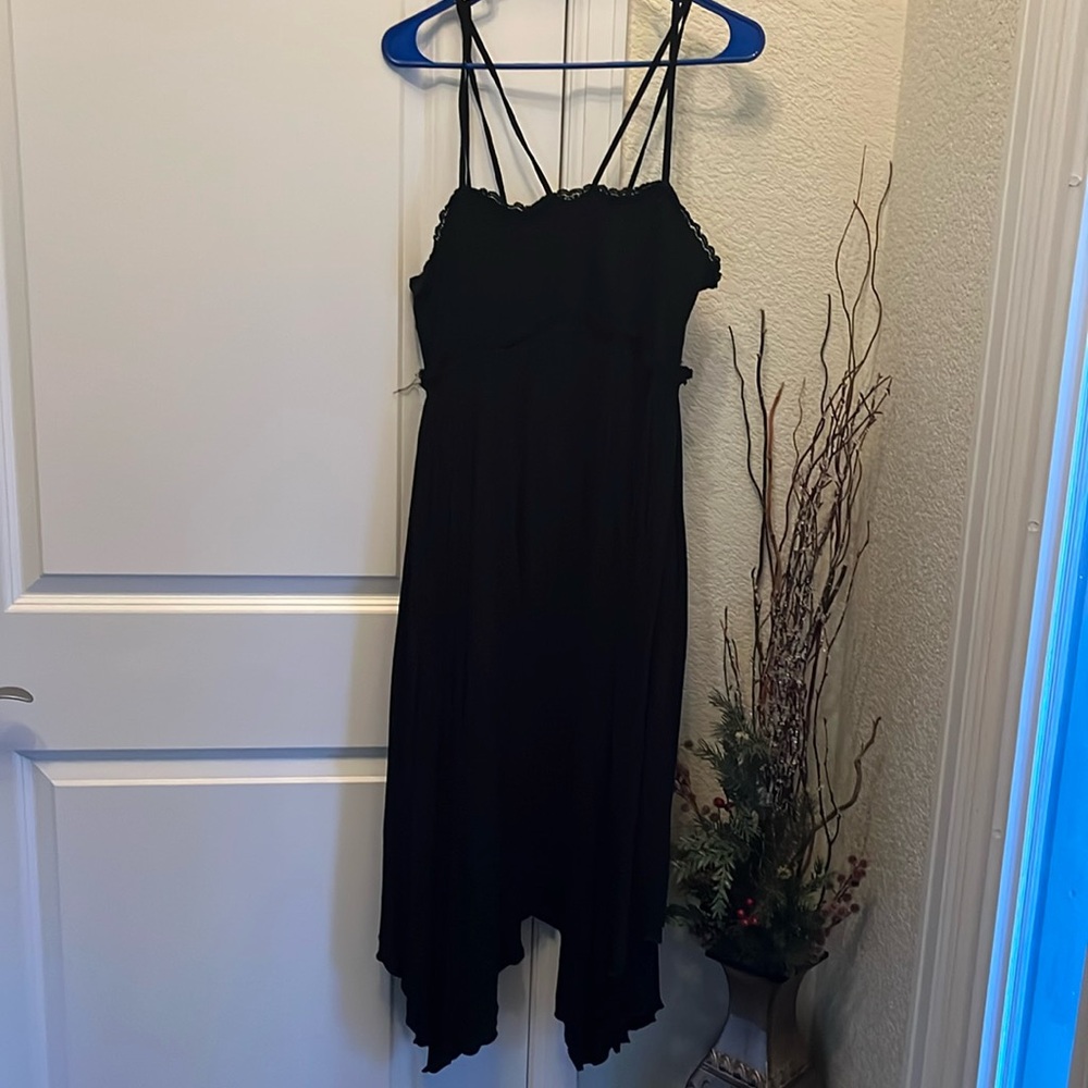 Black midi dress for vacation, date night or a day out shopping
